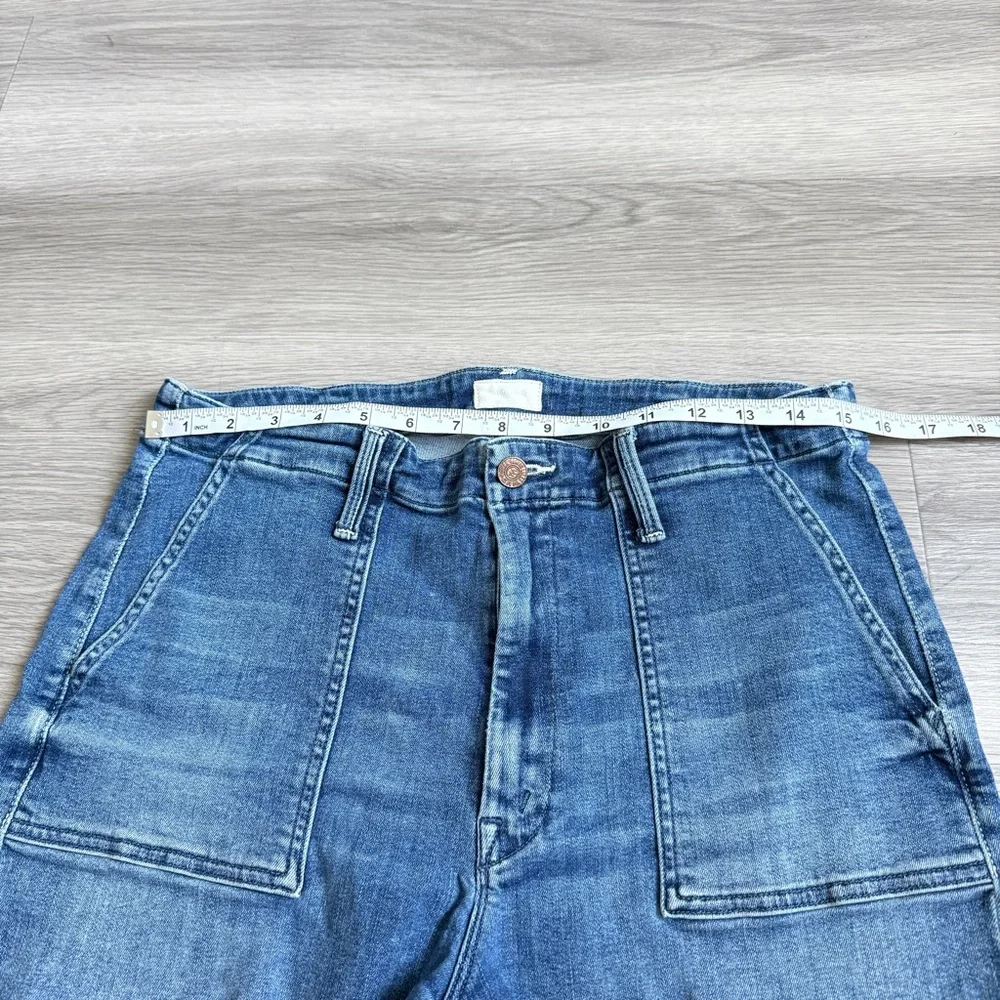 MOTHER Shaker Chop Short – Groovin’ Wash | Size 31 - Picture 8 of 11